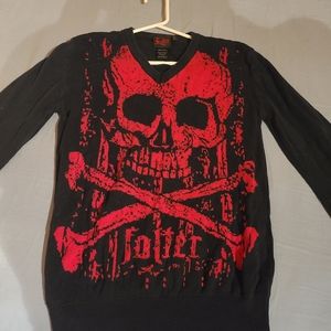 Skull & crossbones V-nevk sweater